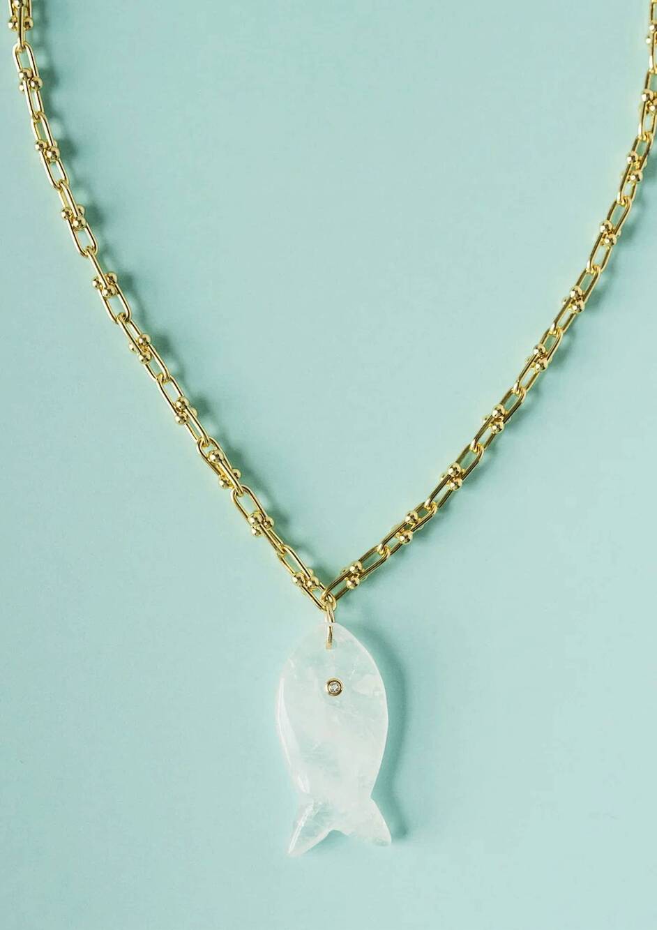 NEW MACRAE & CO women's stoney fish necklace in white